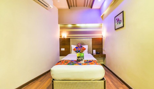 Deluxe Single Room