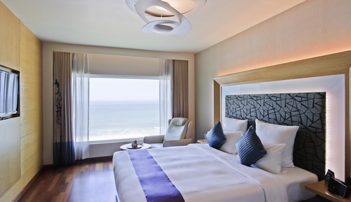 Superior Room, 1 King Bed, Ocean View