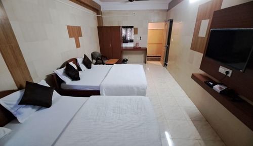 Comfort Quadruple Room
