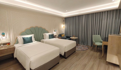 Deluxe Room Twin Bed