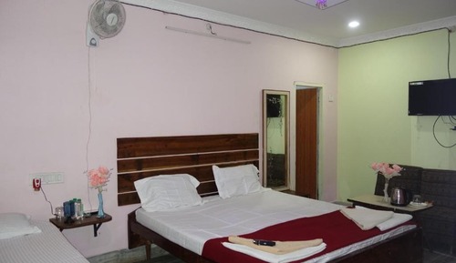 Classic Triple Room