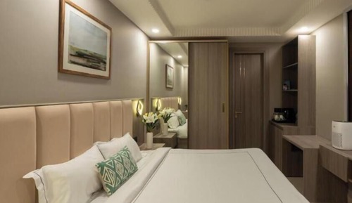 Comfort Suite, City View