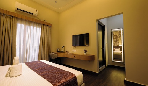 Royal Suite, Balcony, City View