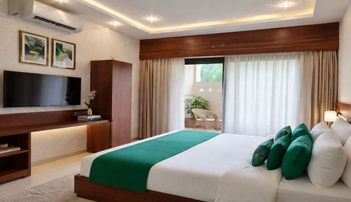 Deluxe Room, Garden View