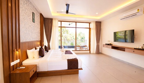  The Lake view Royal Suite