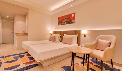 Premier Twin Room