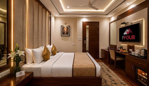 Deluxe Room, City View