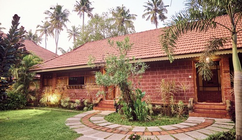 Premium Double or Twin Room, Balcony, Garden View