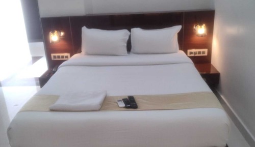 Deluxe Single Room
