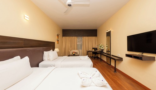 Superior Double or Twin Room, City View