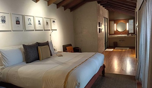 Gallery Double Room, Garden View