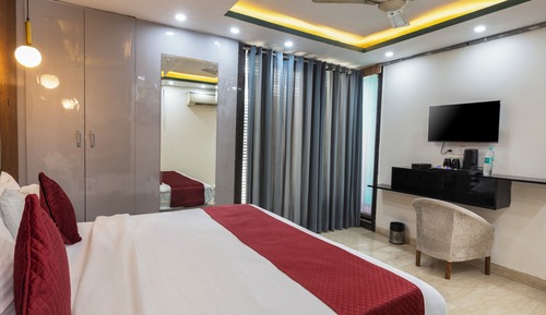 Deluxe Double Room
