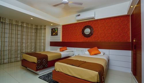 Deluxe Studio Suite