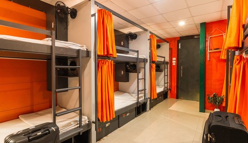 Tangerine room (Mixed dorm)