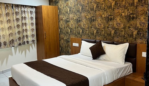 Deluxe Room, 1 Double Bed, Non Smoking, City View