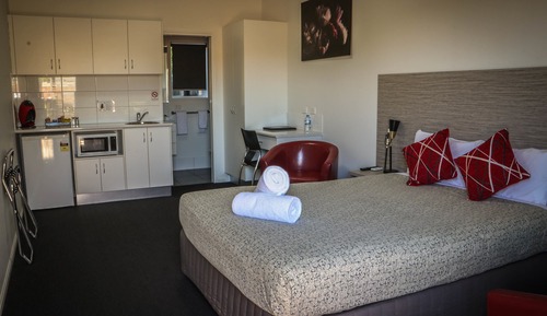 Standard Room, Non Smoking, Kitchenette (Queen Room)