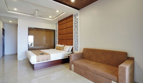 Superior Room, Mountain View