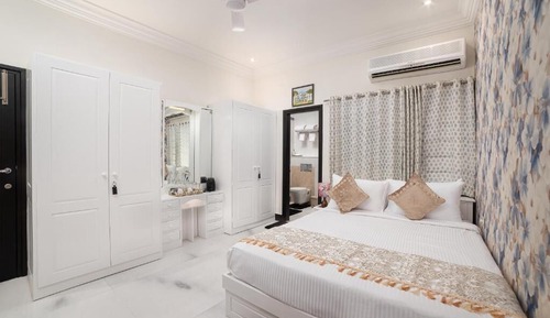 Double Room, Non Smoking