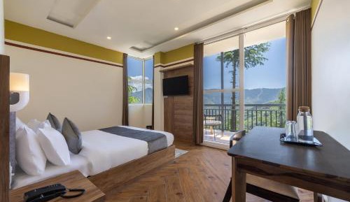 Deluxe Family Room