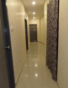 Deluxe Double Room (2 Adults + 1 Child)