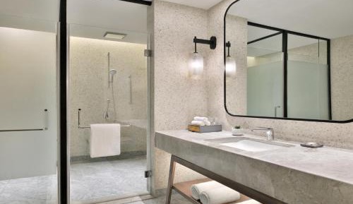 Traditional Twin Room with Courtyard View - First Floor