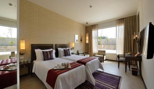 Deluxe Room 2 Single Beds - 20% Off on Laundry, Complimentary Welcome Drink on arrival 