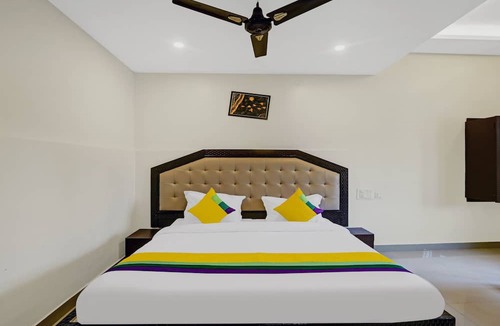 Stuart Hill Hotel | Itsy Hotels Regalia Grand, 500 Mtrs From Madikeri Fort
