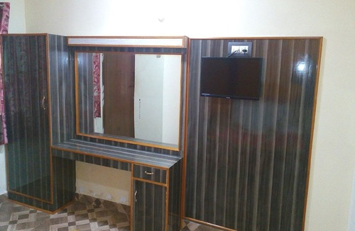 Sholinghur Hotel | Hotel KVS Residency