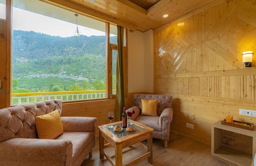 Manali Hostel | The Social Stays Manali