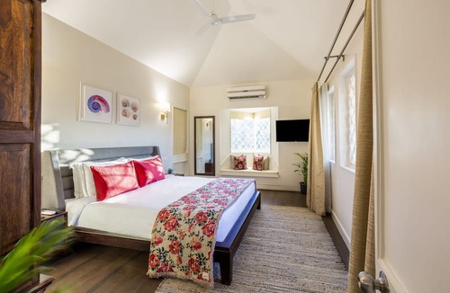 Mumbai Villa | amã Stays & Trails Beach House Madh Island, Mumbai