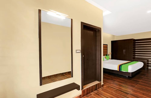 Stuart Hill House | Treebo Doha King, 1.2 Km To Madikeri Fort