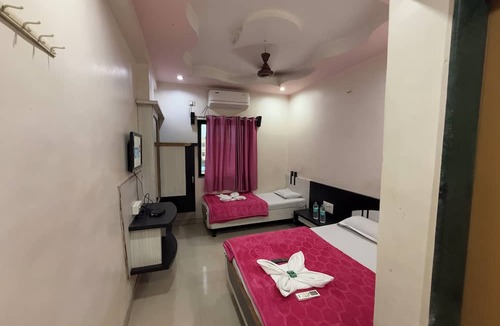 Shirdi Hotel | Hotel Temple Sai