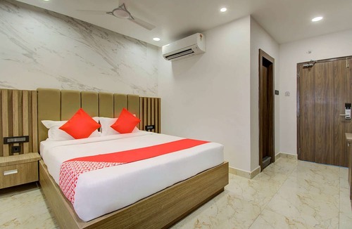 Vijayawada Hotel | Capital O 23031 V Hotel