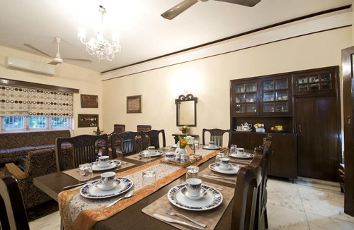 Hauz Khas Bed & Breakfast | Prakash Kutir B&B