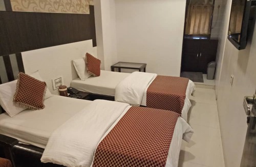 Vashi Hotel | Hotel Navi Mumbai