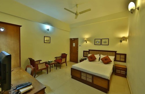 Thamaraparambu Hotel | Hotel Fort Queen