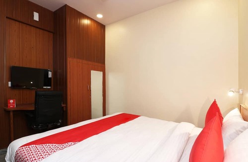 Meerut Hotel | OYO Flagship 23709 Hotel Meerut International