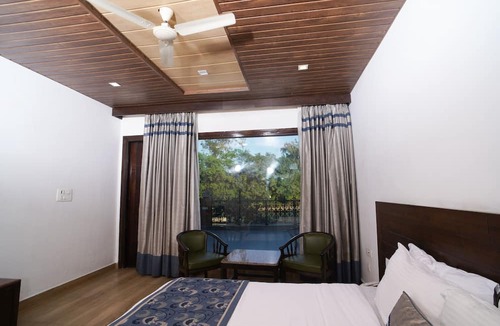 Madhopur Hotel | Comfort Inn Coral River