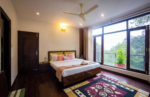 Kuthar Villa | Alaya Stays Kasauli Woods Cottage 3 BHK