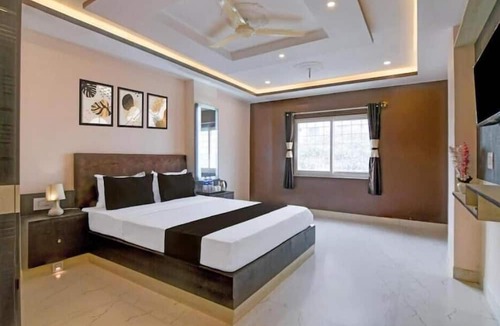 Dumdum Hotel | Hotel BN Palace