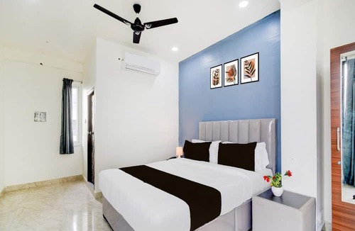 Hyderabad House | Deluxe Saka Arcade