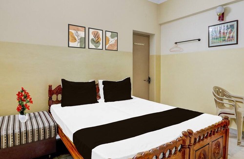 Proddatur House | Deluxe Thallam Sai Residency