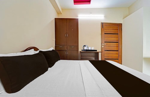 Dindigul House | Deluxe G K Building