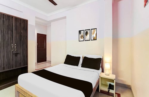 Yeshwanthpur House | Deluxe With Twin Bed Sundar Nivas