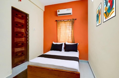 Chromepet House | Deluxeram Ganesh Residency