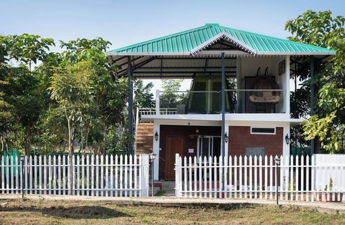 Naduvattam Resort | Deer Meadows