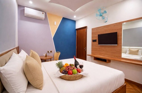 RR Nagar Hotel | Oak Suites Mylasandra Near Global Village Bangalore