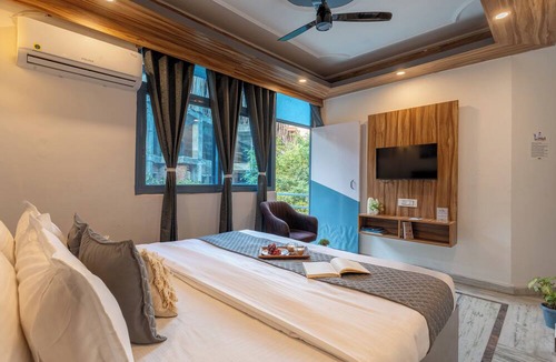 Tapovan Hostel | ZoukStayz