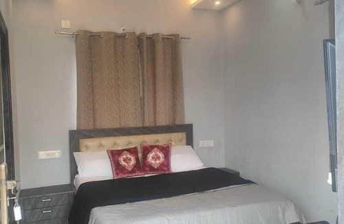Devanahalli Hotel | Staylo Paradise Villa