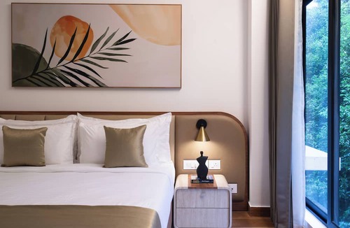 Nedumbassery Hotel | Castelo Inn
